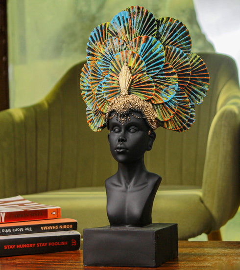 Three Crowned Beauties Statue - The Earth Store - home decor